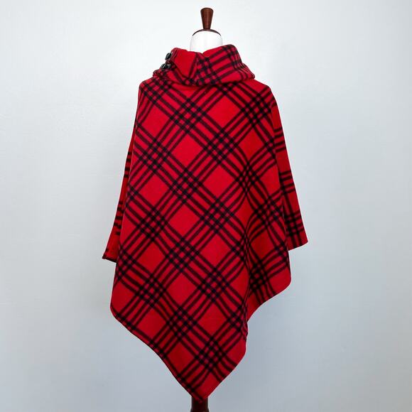 Le Moda Red Plaid Fleece Buckle Turtleneck Poncho NWT - Picture 5 of 8